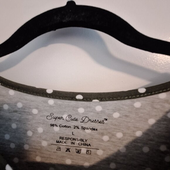 Super Cute Dresses - Picture 2 of 2